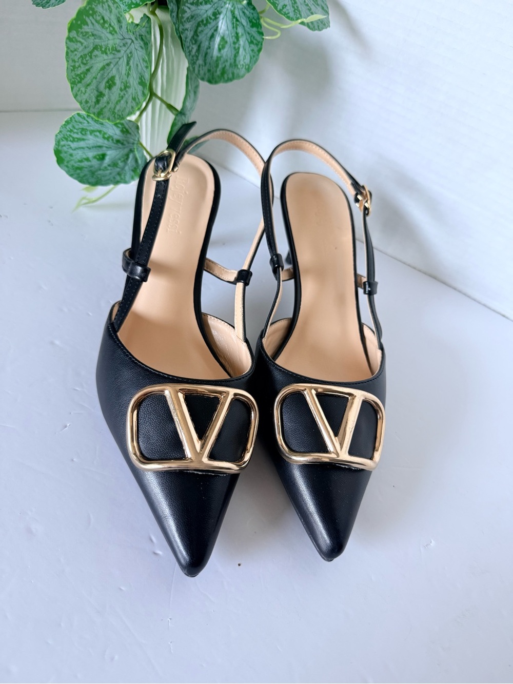 Pointed Black Golden  Slingback Heels.